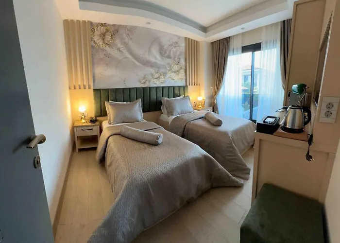 Luxury Boutuiqe Отель Датча